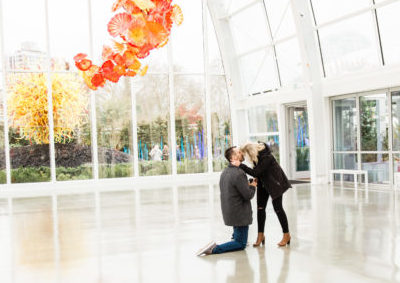 A beautiful Chihuly engagement!
